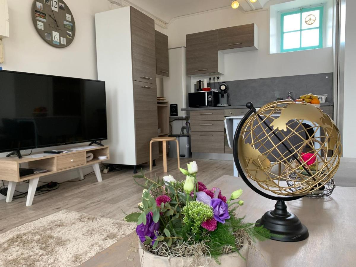 Omaha Beach Apartment